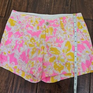 Lilly Pulitzer  Callahan Shorts Ooh LA LA Pink Floral Print Size 0
